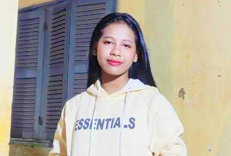 クメール舞踊ダンサー