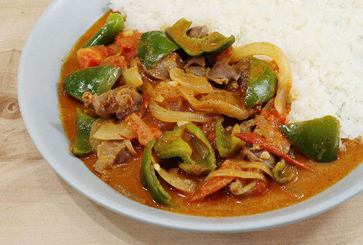 砂肝トマトカレー